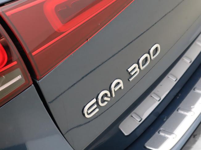 MERCEDES-BENZ Eqa Photo 26