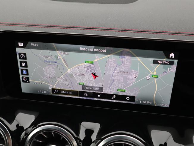 MERCEDES-BENZ Eqa Photo 33
