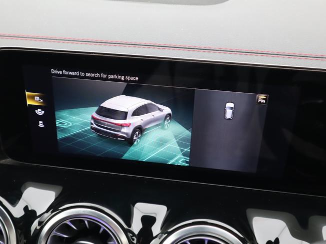 MERCEDES-BENZ Eqa Photo 35