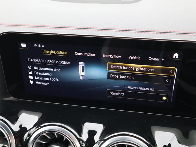 MERCEDES-BENZ Eqa Photo 39