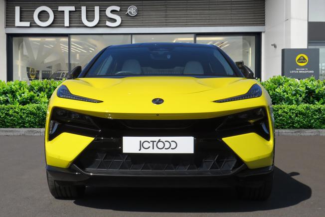 LOTUS Eletre Photo 5
