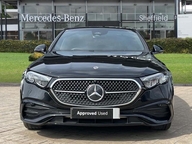 Mercedes-Benz E Class Photo 10