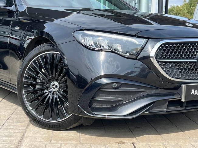 Mercedes-Benz E Class Photo 12