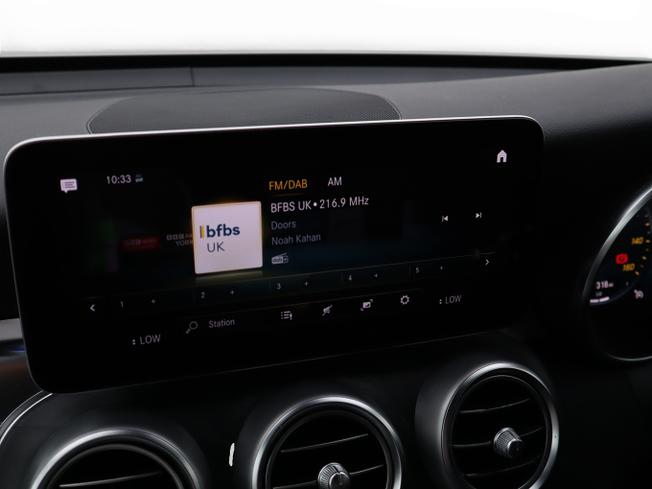 MERCEDES-BENZ Glc Photo 32