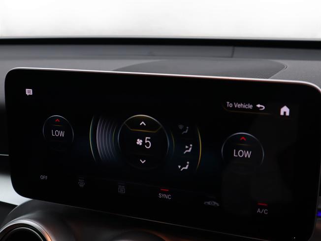 MERCEDES-BENZ Glc Photo 41