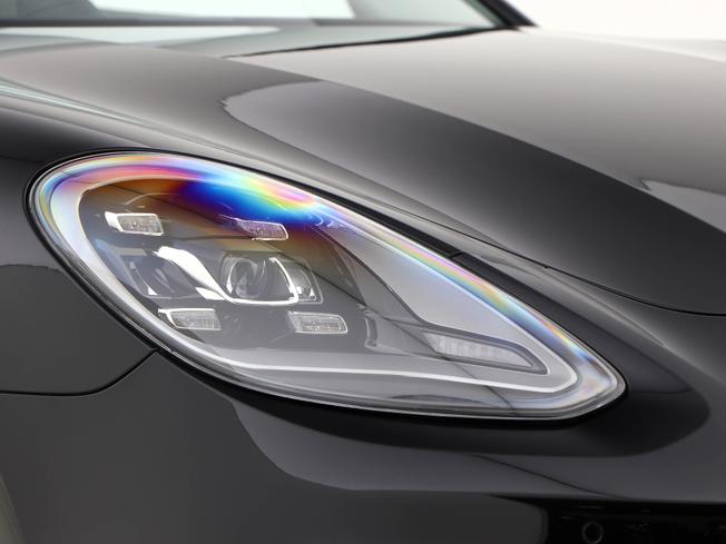 PORSCHE Panamera Photo 11