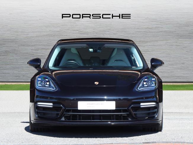 PORSCHE Panamera Photo 7