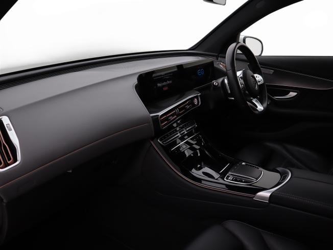 MERCEDES-BENZ EQC Photo 20