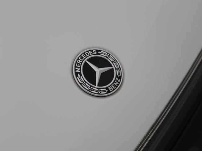MERCEDES-BENZ EQC Photo 43