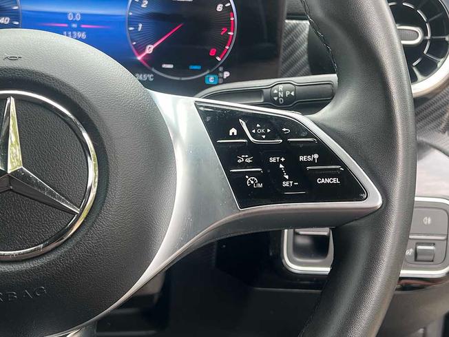 MERCEDES-BENZ CLA Class Photo 22