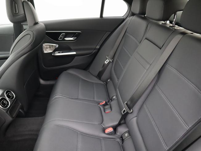 MERCEDES-BENZ C CLASS Photo 8