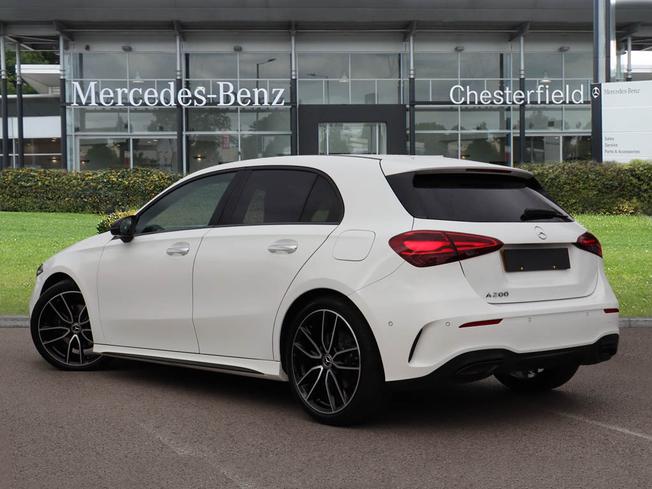 MERCEDES-BENZ A Class Photo 2