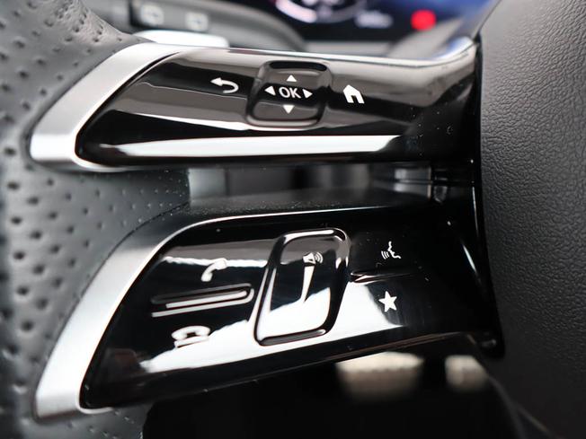 MERCEDES-BENZ A Class Photo 31