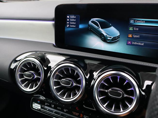 MERCEDES-BENZ A Class Photo 45