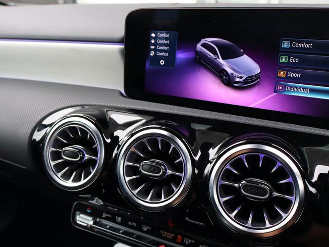 MERCEDES-BENZ A Class Photo 48