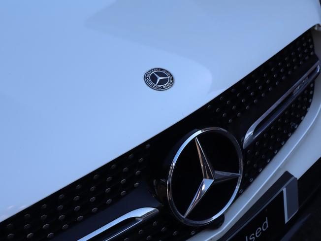 MERCEDES-BENZ Glc Photo 15