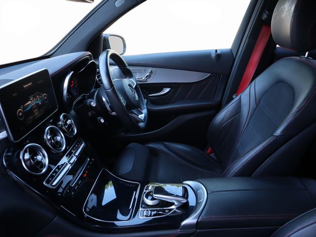 MERCEDES-BENZ Glc Photo 17