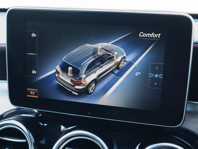 MERCEDES-BENZ Glc Photo 31
