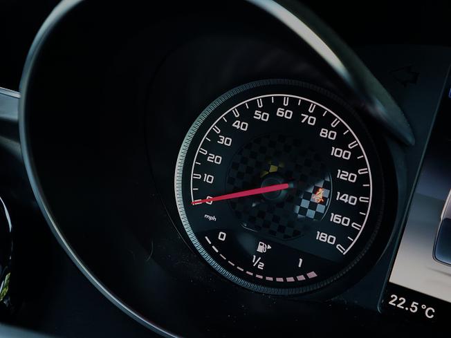 MERCEDES-BENZ Glc Photo 36