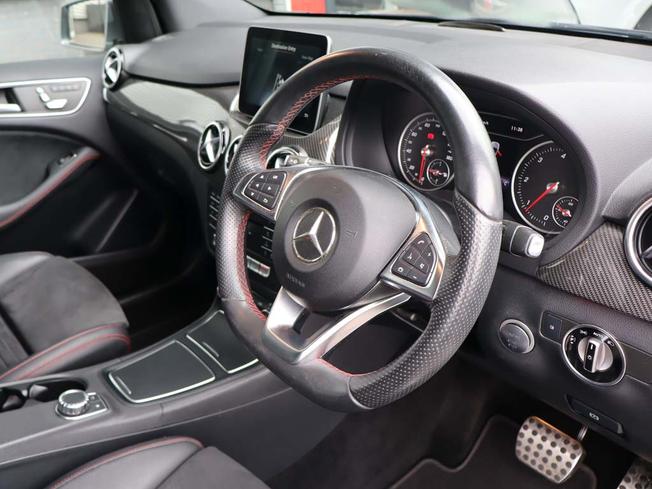 MERCEDES-BENZ B Class Photo 11