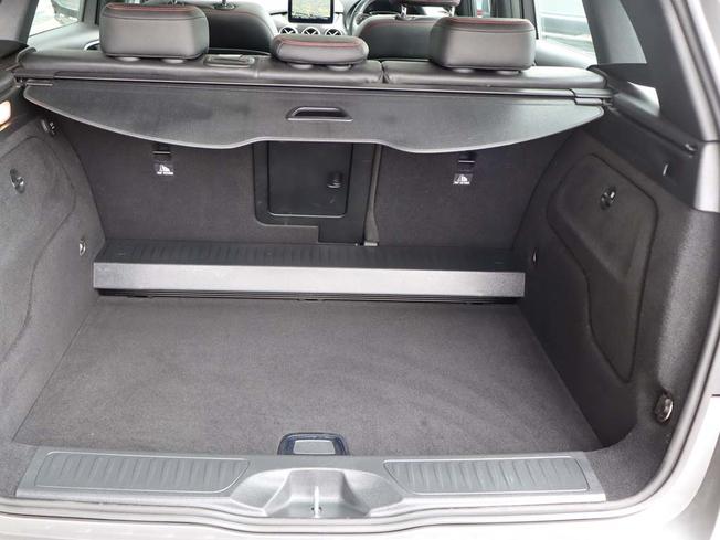 MERCEDES-BENZ B Class Photo 15