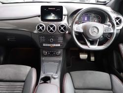 MERCEDES-BENZ B Class Photo 5