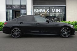 BMW 3 Series Photo 3