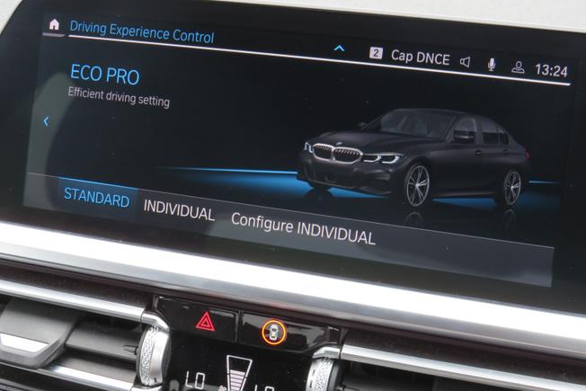 BMW 3 Series Photo 34