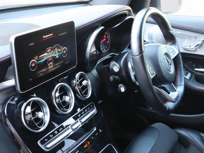 MERCEDES-BENZ Glc Photo 23