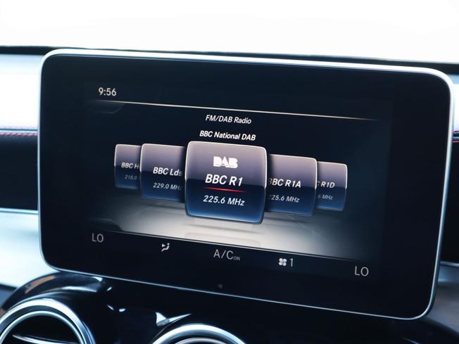 MERCEDES-BENZ Glc Photo 26