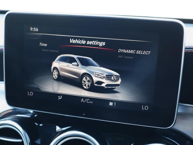 MERCEDES-BENZ Glc Photo 28