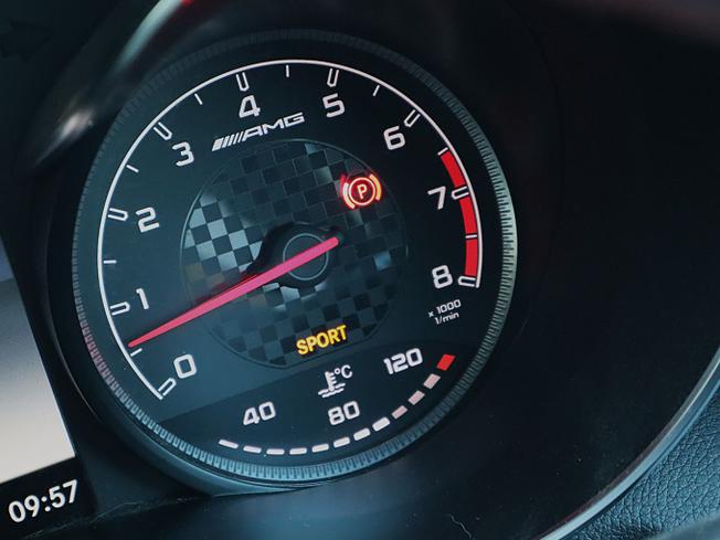 MERCEDES-BENZ Glc Photo 31