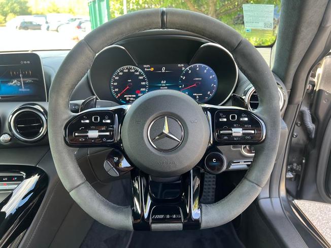 MERCEDES-BENZ AMG GT Photo 26