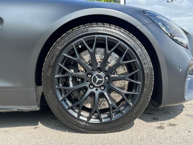 MERCEDES-BENZ AMG GT Photo 6