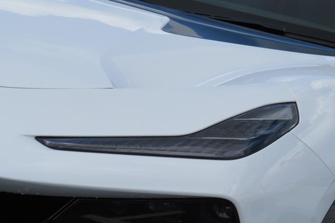 LOTUS Eletre Photo 23