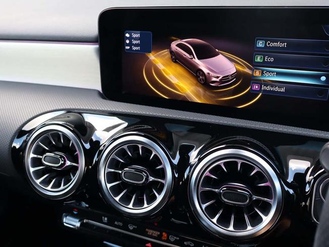 MERCEDES-BENZ A Class Photo 45