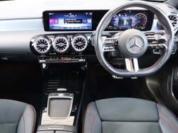 MERCEDES-BENZ A Class Photo 5