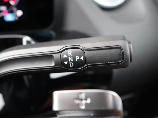 MERCEDES-BENZ GLA Photo 30