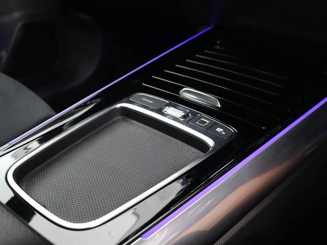 MERCEDES-BENZ GLA Photo 43