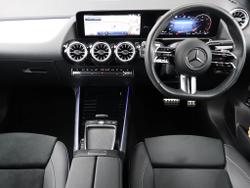 MERCEDES-BENZ GLA Photo 5
