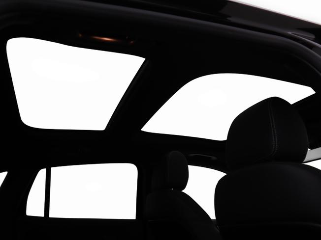 MERCEDES-BENZ GLA Photo 26