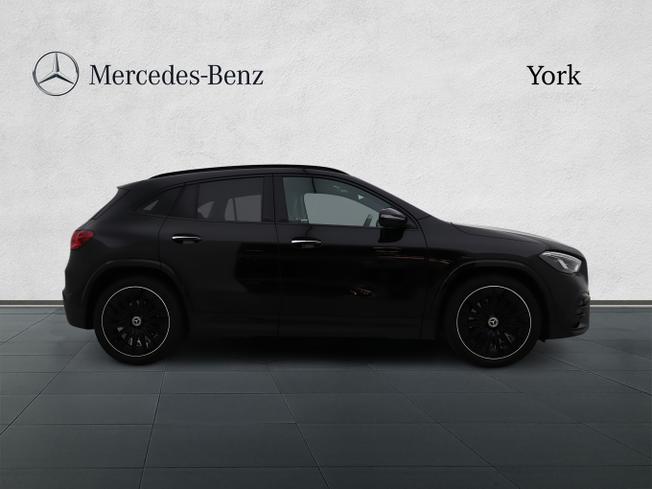 MERCEDES-BENZ GLA Photo 7