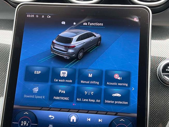 MERCEDES-BENZ Glc Photo 35