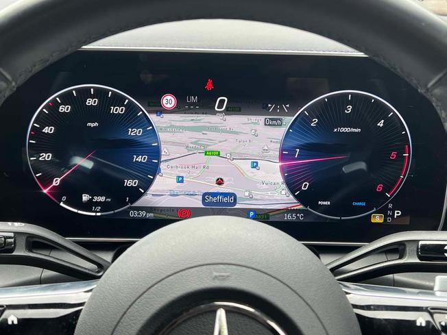 MERCEDES-BENZ Glc Photo 49