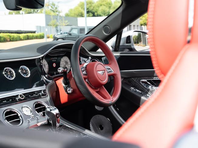 BENTLEY Continental Photo 11