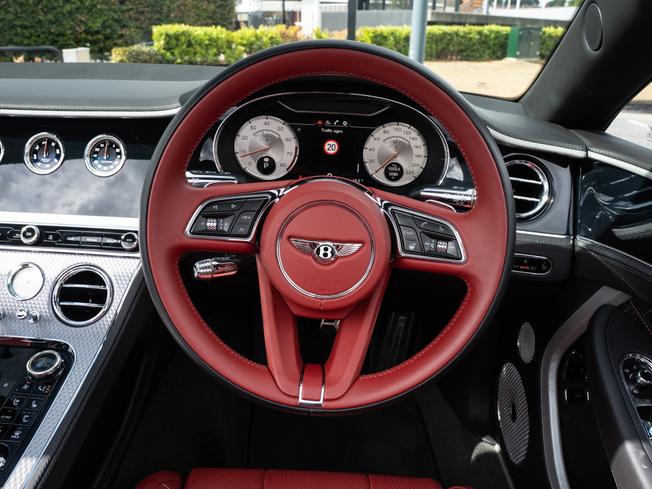 BENTLEY Continental Photo 19