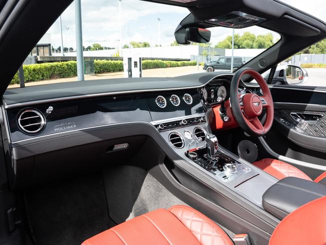 BENTLEY Continental Photo 2
