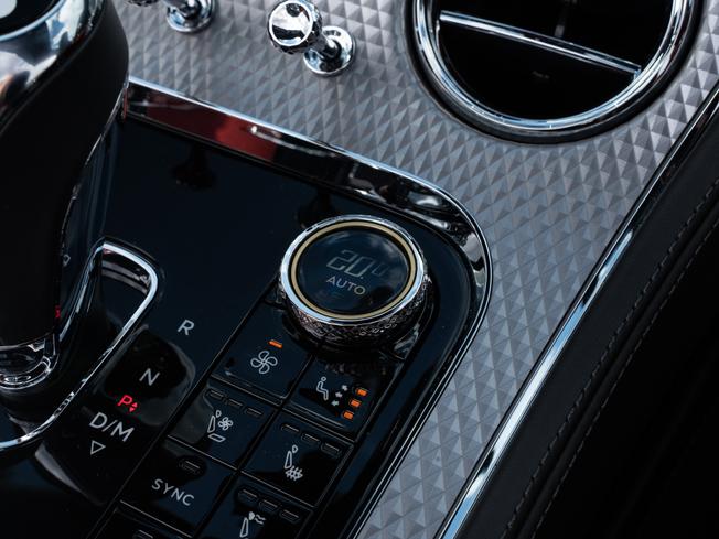 BENTLEY Continental Photo 26