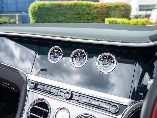 BENTLEY Continental Photo 30