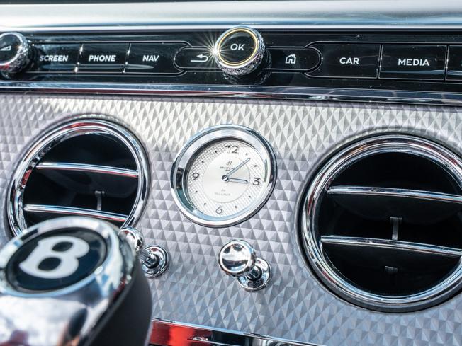 BENTLEY Continental Photo 31